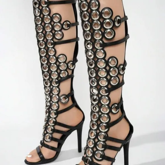 Lalalyn Black Gunmetal Heels Cape Robbin 6.5W