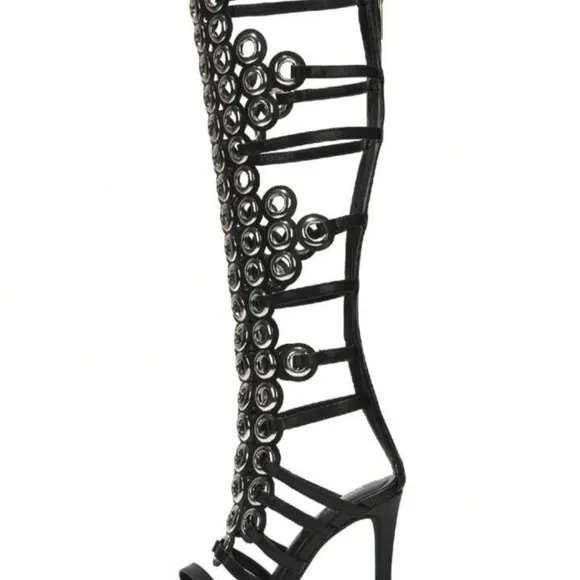 Lalalyn Black Gunmetal Heels Cape Robbin 6.5W