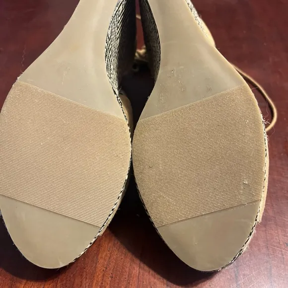 Lane Bryant Womens  Wedge High Heel Ankle Tie Closed Tan color 11W NEW