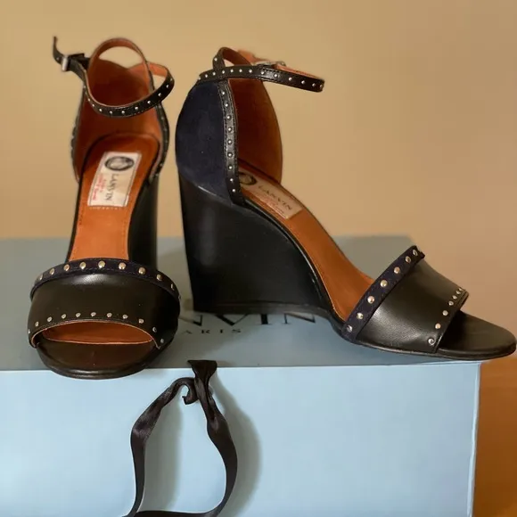 Lanvin Paris Wedge Sandals - Black Leather/Suede size 7