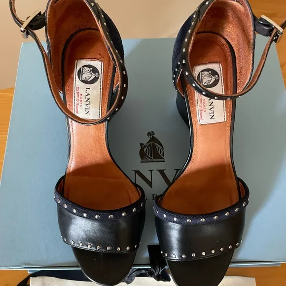 Lanvin Paris Wedge Sandals - Black Leather/Suede size 7