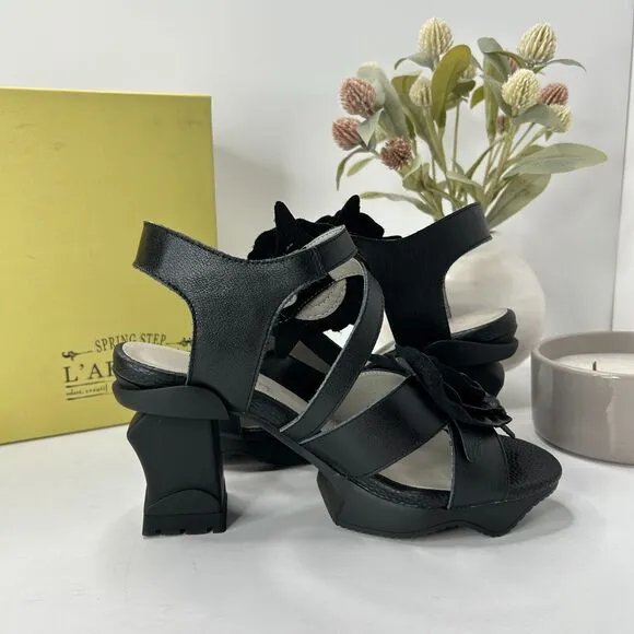 L'artiste Shelly Ankle Strap Floral Leather Sandals Black Women's 37/6.5-7 NWB