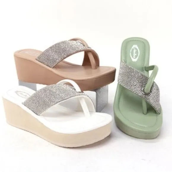 Last Pair! Italina White Silver Rhinestone Embellished Platform Thong Sandal 5.5