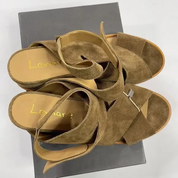 Lemaré Brown Colored Suede Wedge Sandals NIB