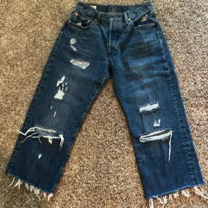 Levi’s 501 90s style … cropped
