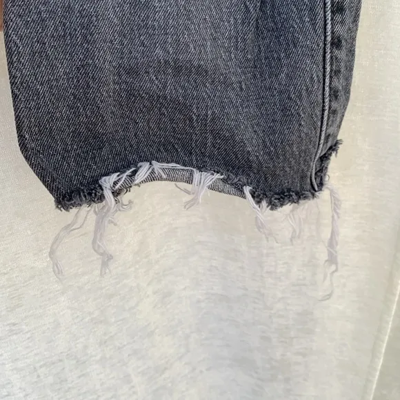 Levi’s Premium Wedgie Straight Distressed Black Cropped Jeans