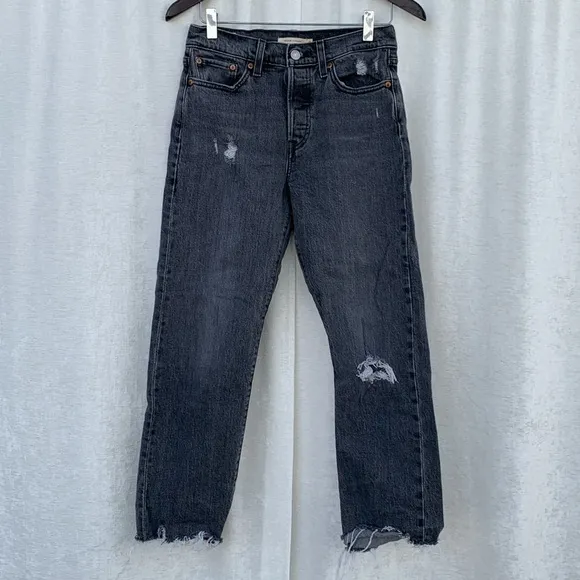 Levi’s Premium Wedgie Straight Distressed Black Cropped Jeans