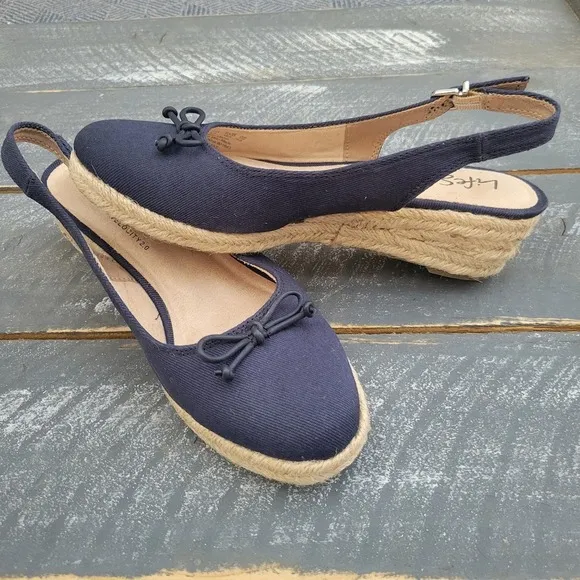 Life Stride Keepsake Women's Espadrille Sandals 8.5W Navy Adjustable‎ Heels New