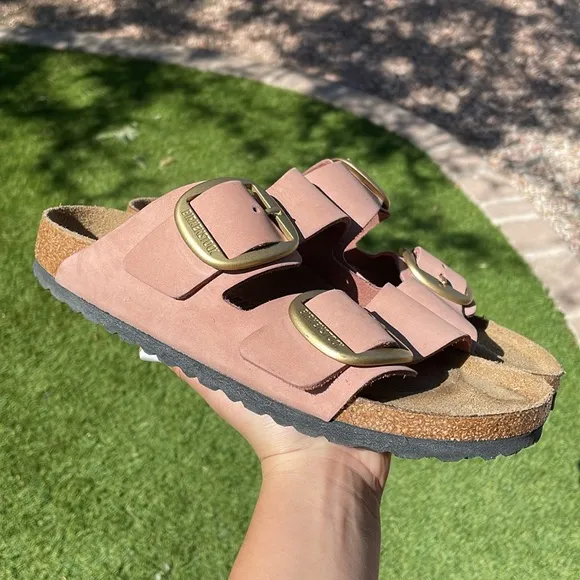 LIKE NEW BIRKENSTOCK BIG BUCKLE Arizona Nubuck Sandals!