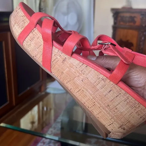 Like new Eileen Fisher leather wedge sandals, size 10 cork platform