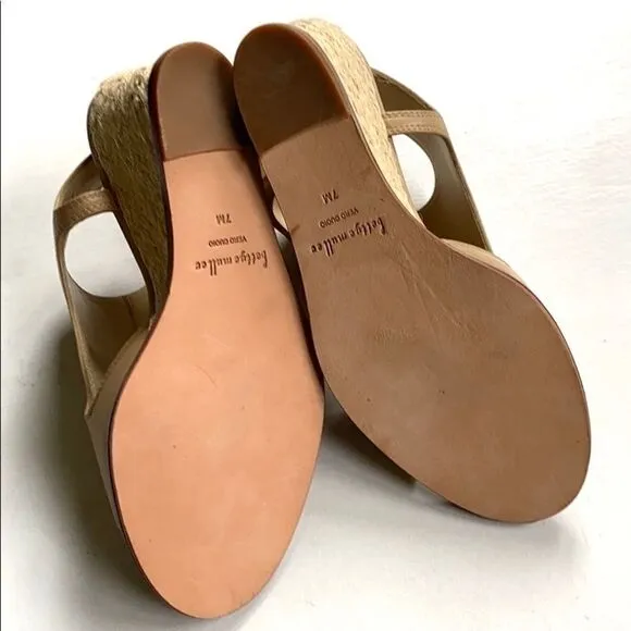 Like new Bettye Muller leather wedge sandals