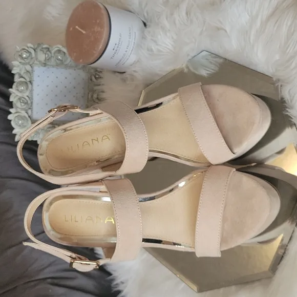 Liliana Wedge Platform Sandals