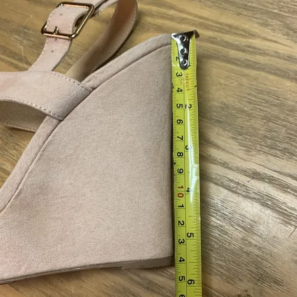 Liliana Wedge Platform Sandals