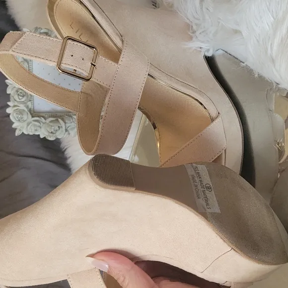 Liliana Wedge Platform Sandals