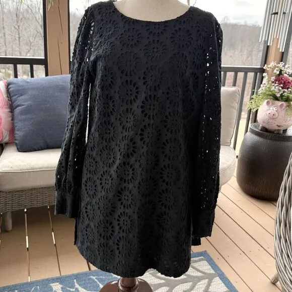 LILLY PULITZER AISHA EYELET ROMPER  SIZE 16