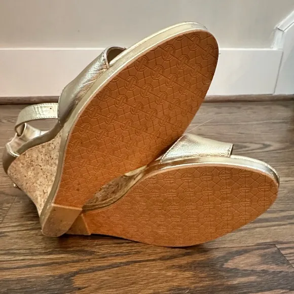 Lilly Pulitzer Kayla Wedge Cork Gold Leather Sandals Size 9.5