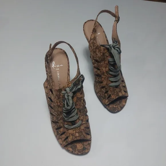 Lisa For Donald J. Pliner Seaform Fish Lace Up High Heels Size 10