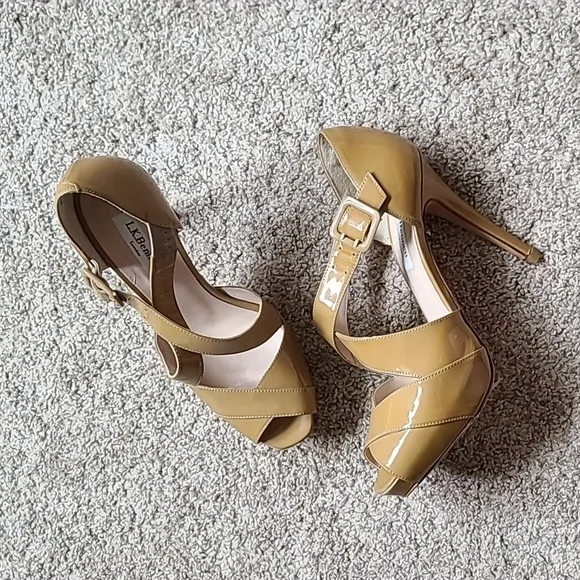 L.K.Bennett 'Sliver' Taupe Patent Sandals ASO Kate Middleton