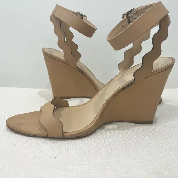 Loeffler Randall Piper Scallop Strap Nude Leather Open Toe Wedge Sandals size 9