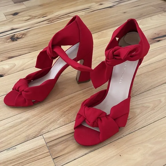 Loeffler Randall sz 6.5 cloth heeled sandals tied