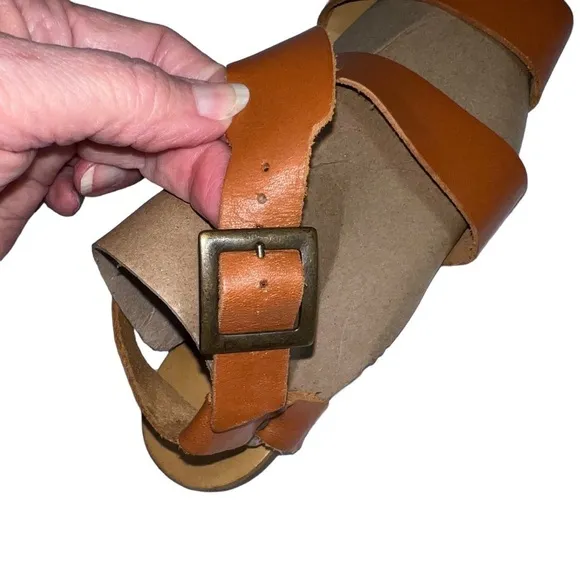 Lorenzo Chelini Leather Sandals, Size 41 (10)