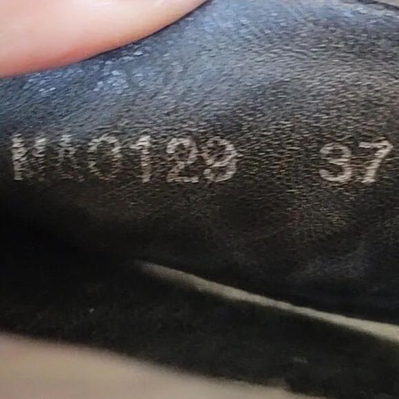 Louis Vuitton black Calfskin New Wave Bom Dia Mule Sandals Black 37/7.5 US