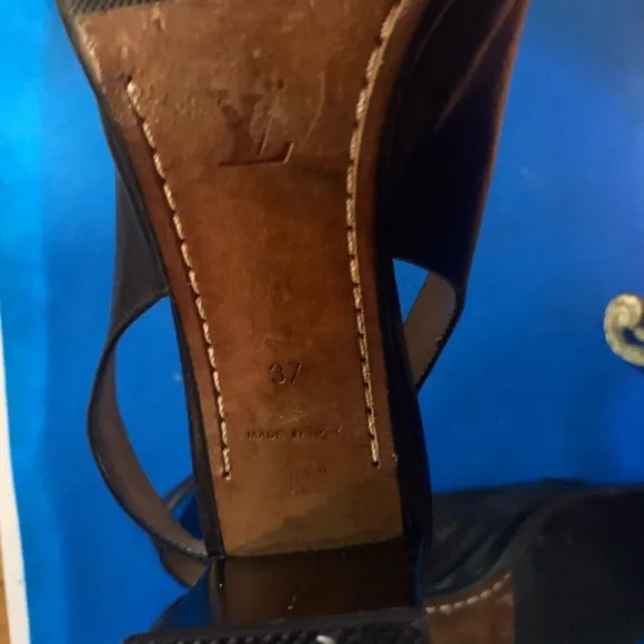 Louis Vuitton Black Leather Slingback Sandals Size 37