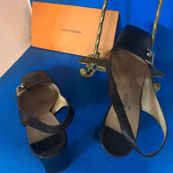 Louis Vuitton Black Leather Slingback Sandals Size 37