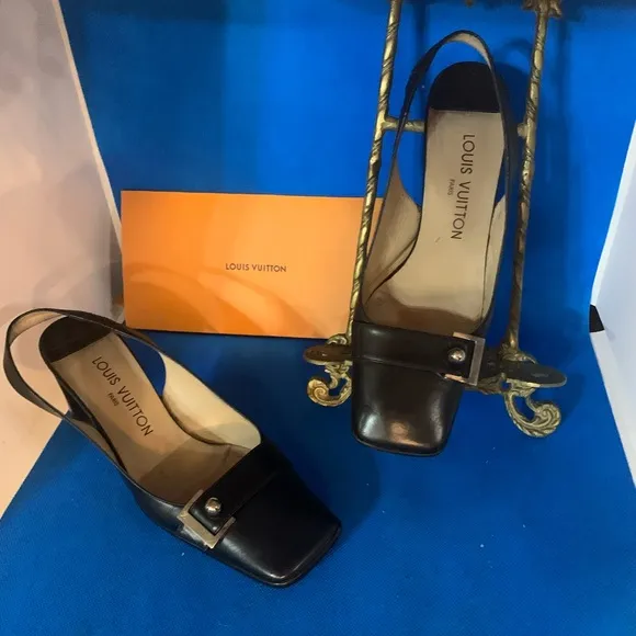 Louis Vuitton Black Leather Slingback Sandals Size 37