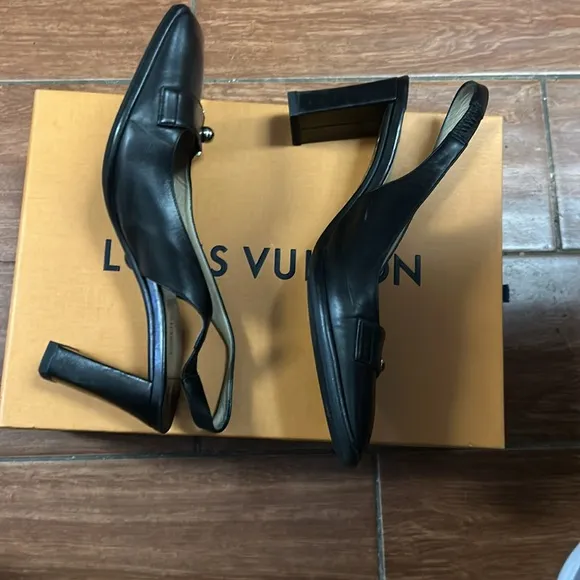 Louis Vuitton Brown Leather Slingback Sandals Size 37