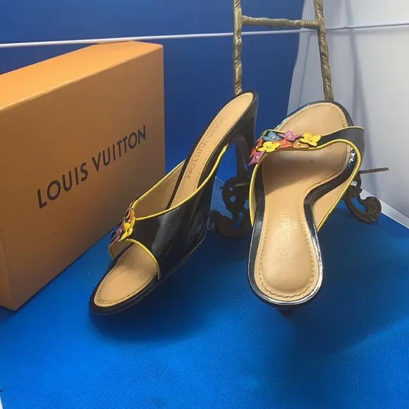 LOUIS VUITTON Leather Flower Patterm Open-Toe Mule Sandals EUR 37 1/2