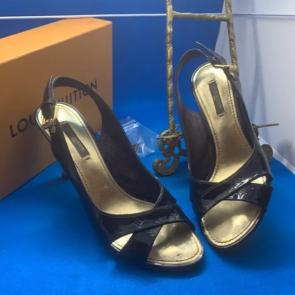 Louis Vuitton Monogram Black Patent Leather Slingback Sandals Size 36.5