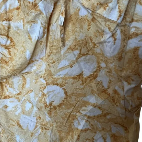 Louna Mini Dress – White &amp; Yellow – Size Large – Perfect for Spring &amp; Summer!