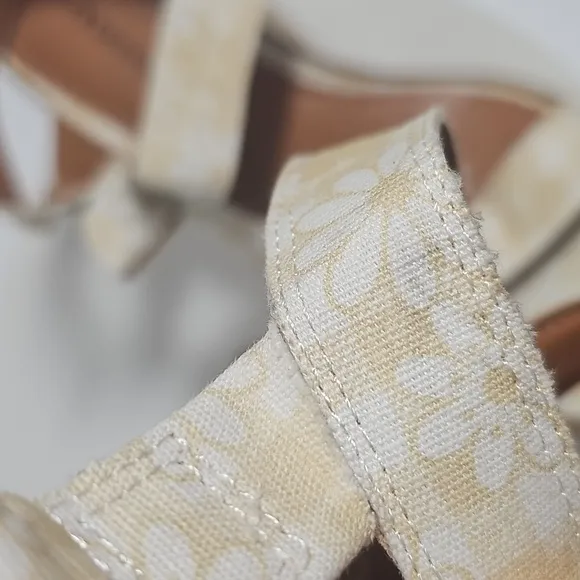 Lucky Brand Demmia Platform Wedge Sandals Daisy Floral Adjustable Yellow 7.5