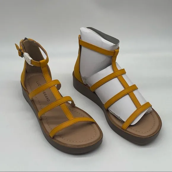 Lucky BrandWomen’s Ellian Alligator leather Sandals in CitrusSize 5.5 MNew