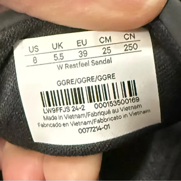 Lululemon Athletica restfeel sandal
