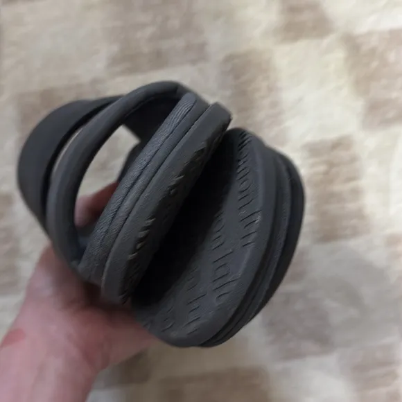 Lululemon Athletica restfeel sandal