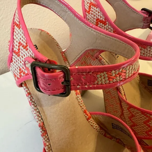 Madden Girl Brennerr Platform Heels / Sandals