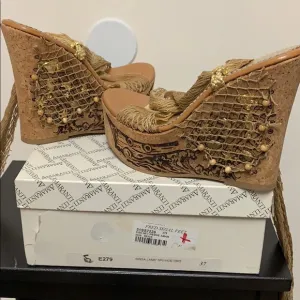 Made in Italy sandals size 37