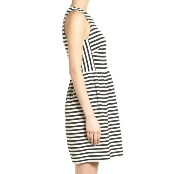 Madewell Black &amp; White Striped Afternoon Fit and Flare Sleeveless Mini Dress M