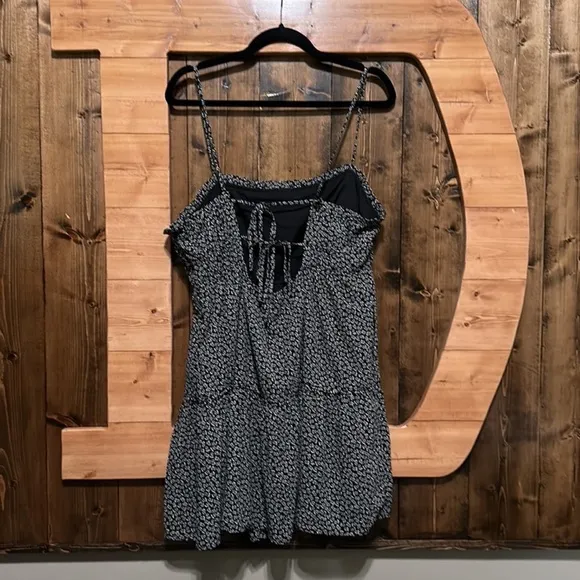 Madewell The Sophia Cami Tiered Mini Dress in Micro Daisy