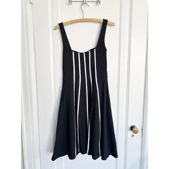Maeve • Anthropologie Sweetheart Mini Dress black white fit &amp; flare sleeveless