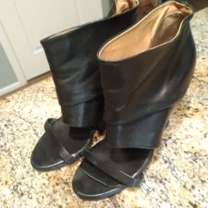 Maison Martin Margiela Black Open Toe Cutout Bootie Heels Sandals Size 5 US