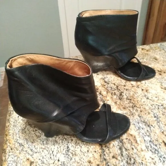 Maison Martin Margiela Black Open Toe Cutout Bootie Heels Sandals Size 5 US