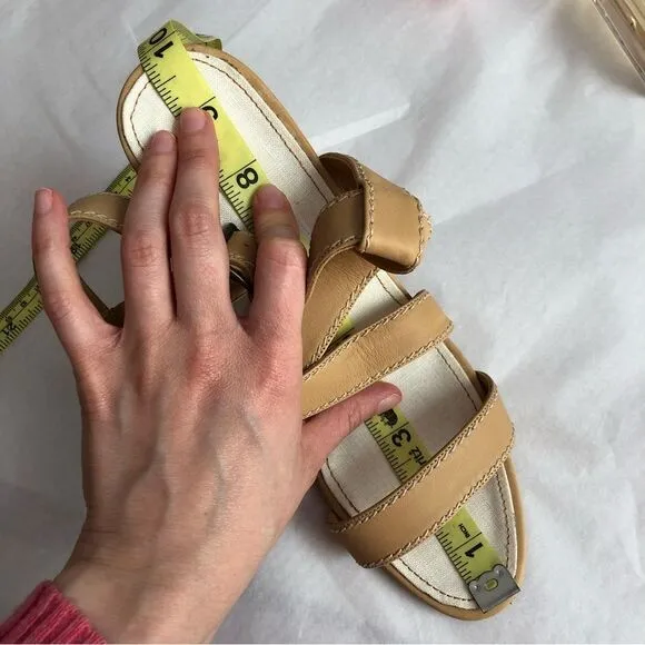 Manolo Blahnik Leather Canvas Strappy Wedge Sandals Sz 38.5 Sculpted Art Heel