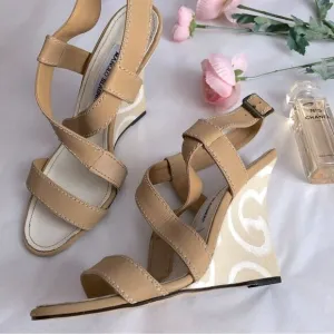 Manolo Blahnik Leather Canvas Strappy Wedge Sandals Sz 38.5 Sculpted Art Heel