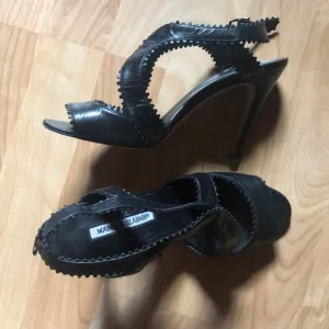 Manolo Blahnik PeepToe Slingback Sandals 38.5 US 8