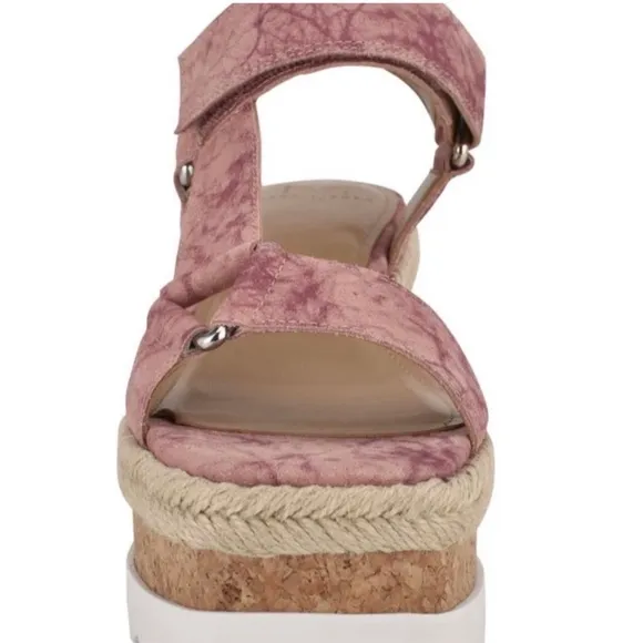🆕{MARC FISHER} Gylian Leather Platform Wedge Sandals