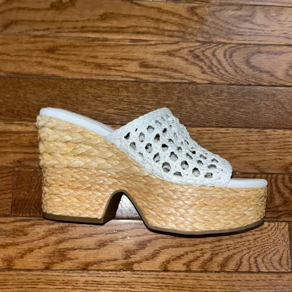 Marc Fisher LTD Hollis Platform Wedge Sandals Ivory &amp; Tan Women’s Size 10