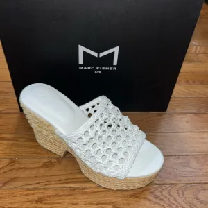 Marc Fisher LTD Hollis Platform Wedge Sandals Ivory &amp; Tan Women’s Size 10